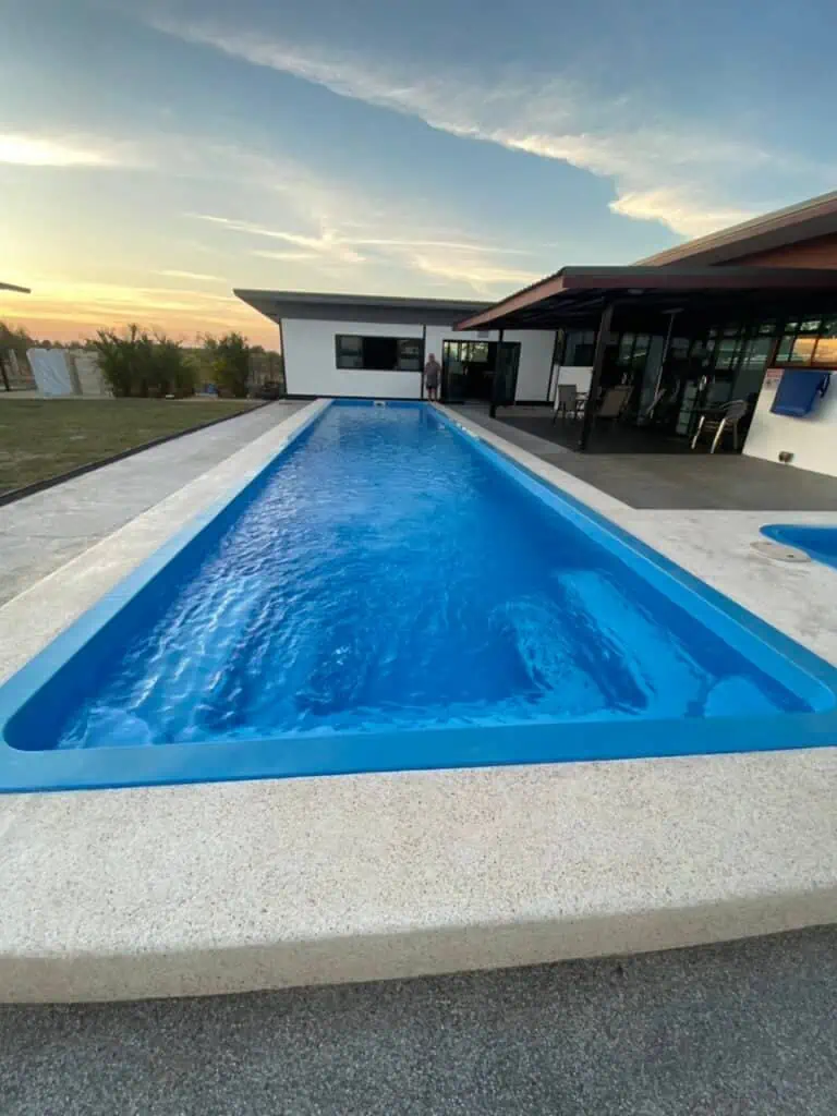 4367 0